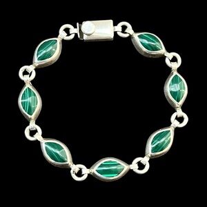Vintage sterling silver Mexican malachite bracelet Artist signed